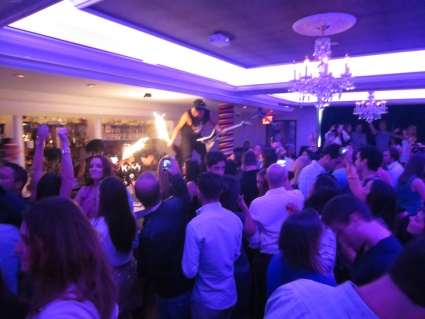 Brunch at Bagatelle - photo by Rob McFarland